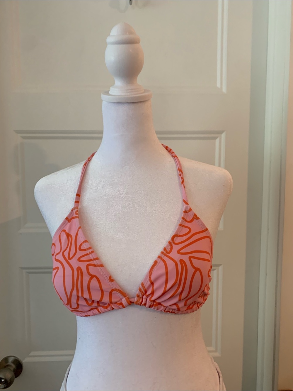 Women’s Pink & Orange Patterned Bikini Top size S/M
